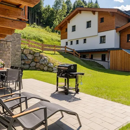 Chalet Tauernlodge Eben D1 *